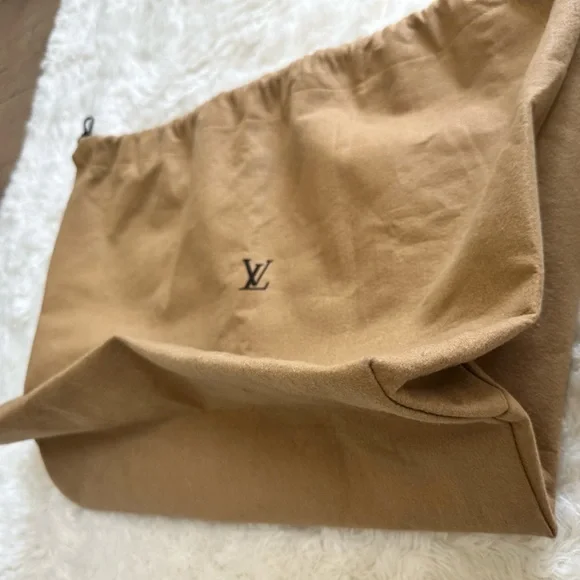 Large LV dust bag - Picture 5 of 5